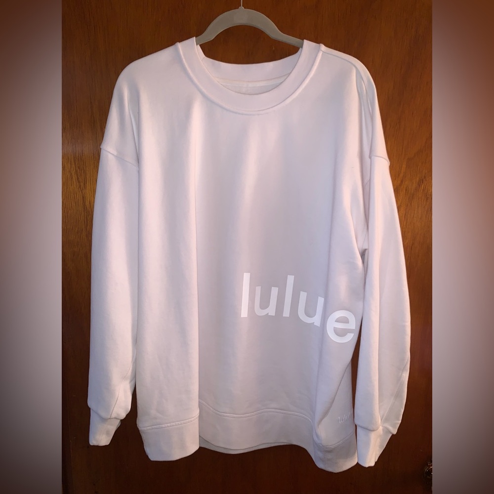 New lululemon perfectly oversized graphic crewneck